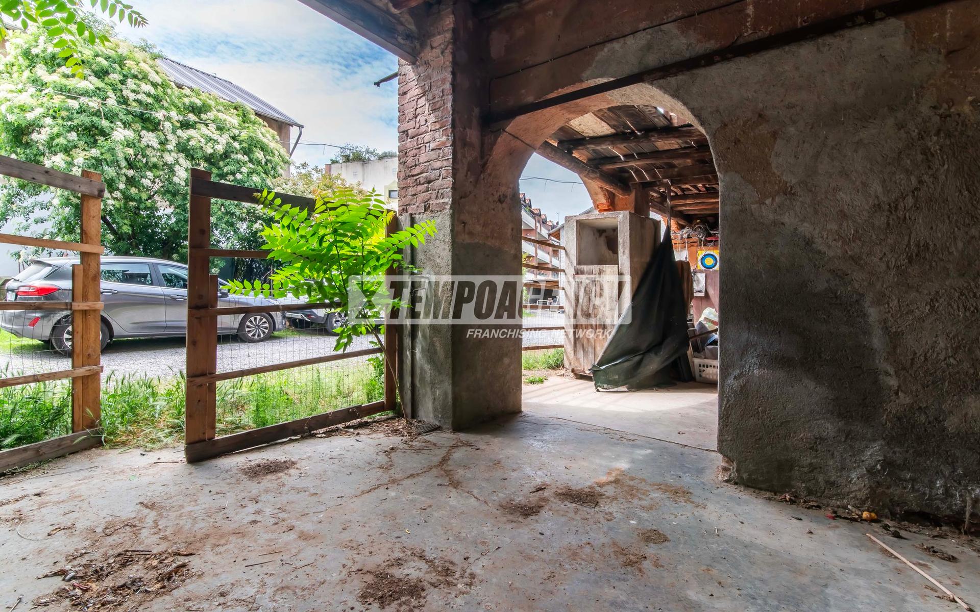 Bilocale in Via Quarto dei Mille 9, Gerenzano