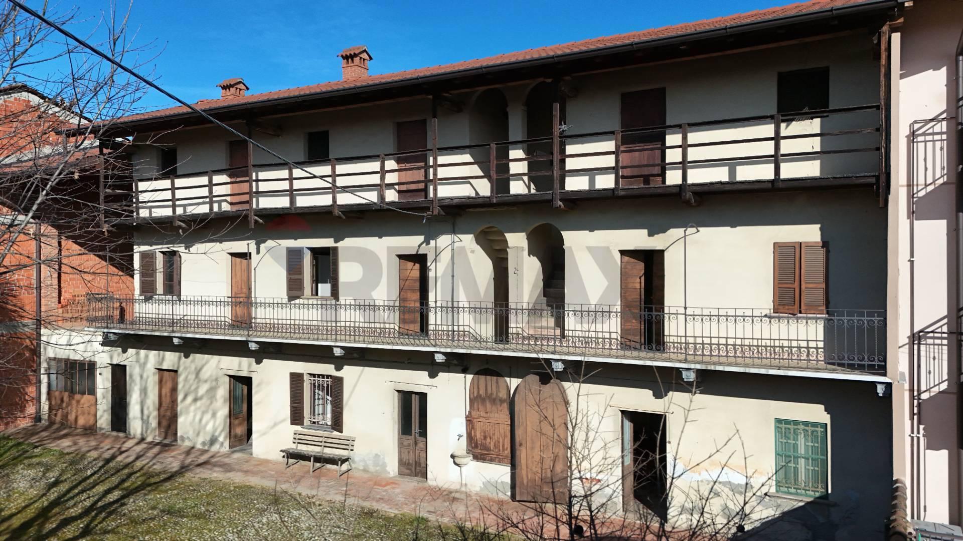 Rustico in Via Santo Stefano 13, Bellinzago Novarese
