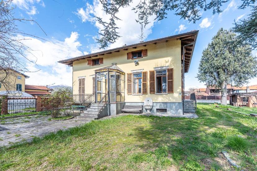 Villa in Via Ines Magnoni 4, Villanova Canavese — foto 2 di 5