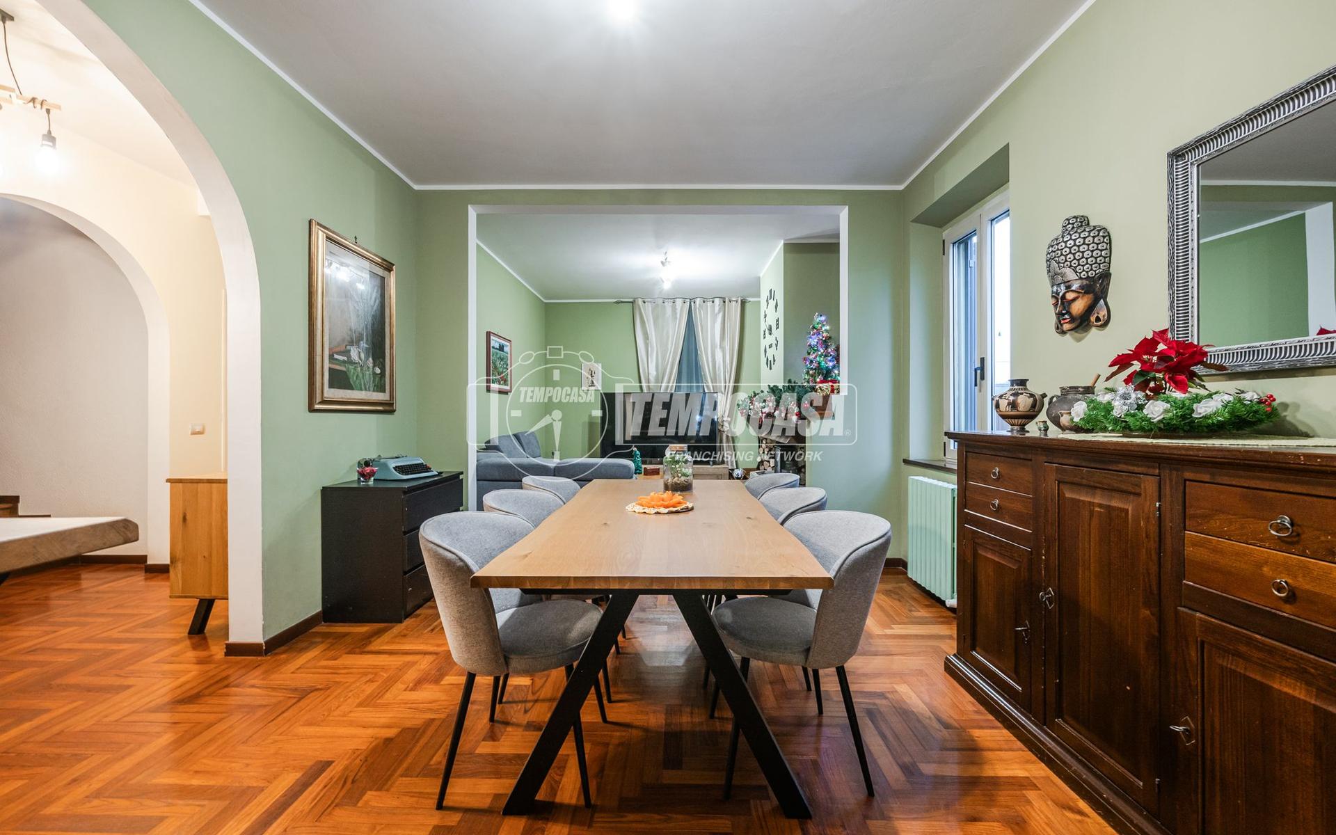 Villa in Strada Nuova 45, Fontevivo