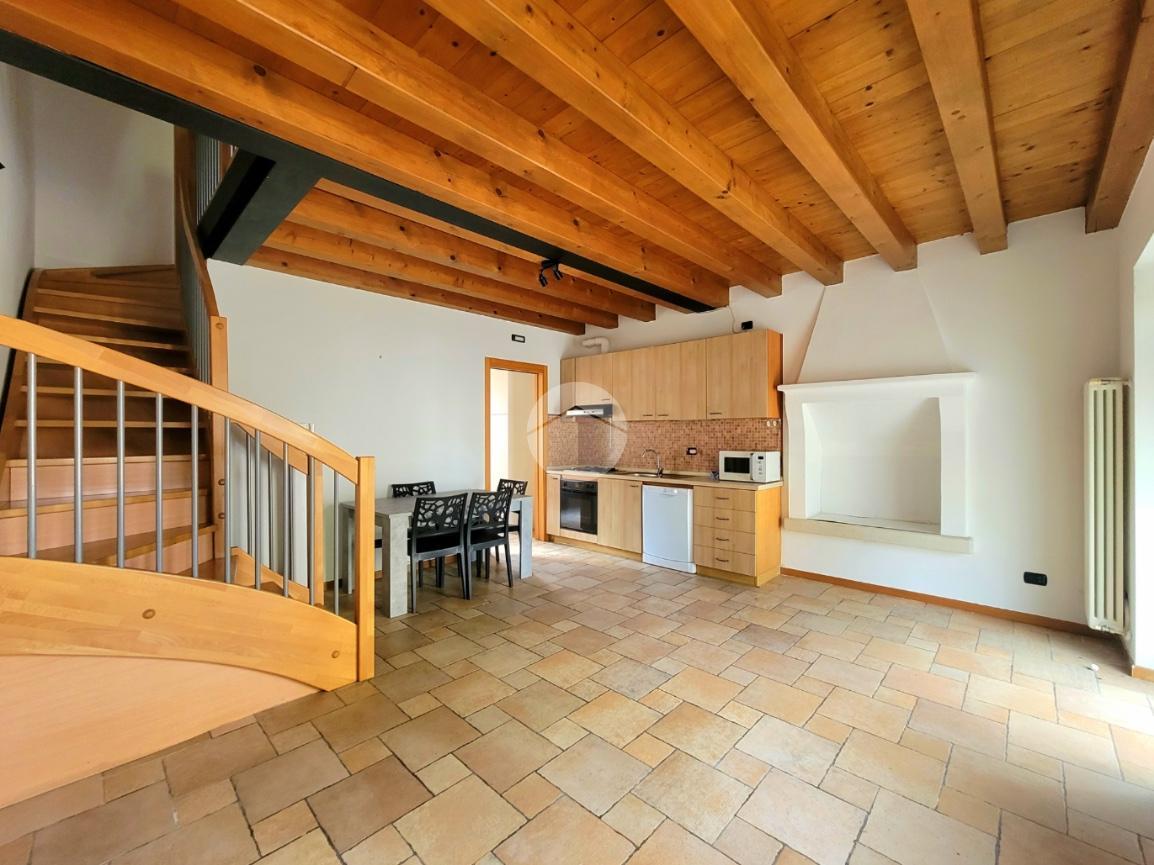 Villa a schiera in Via Dosso 19, Castelnuovo del Garda
