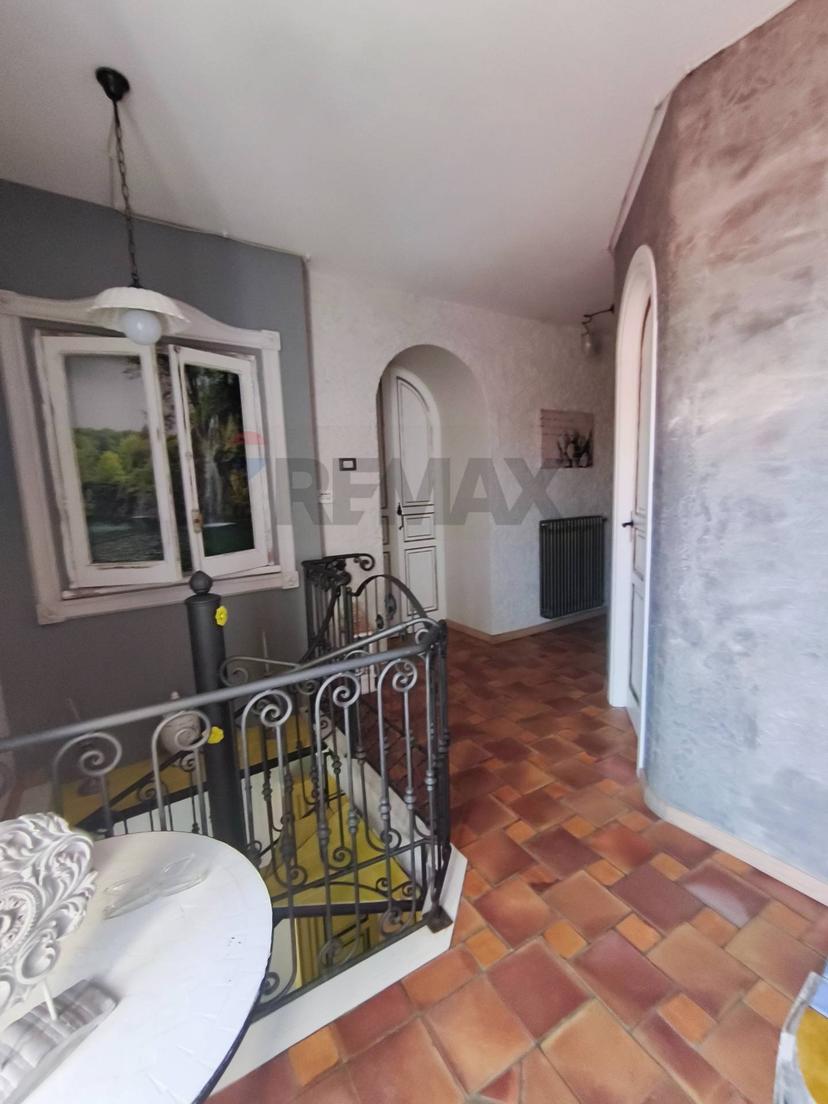 Casa indipendente in Ioggi - Via della Repubblica 10, Santa Caterina Albanese — foto 5 di 5