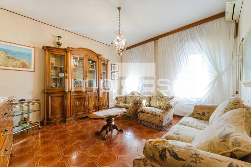 Casa indipendente in Spresiano, Spresiano