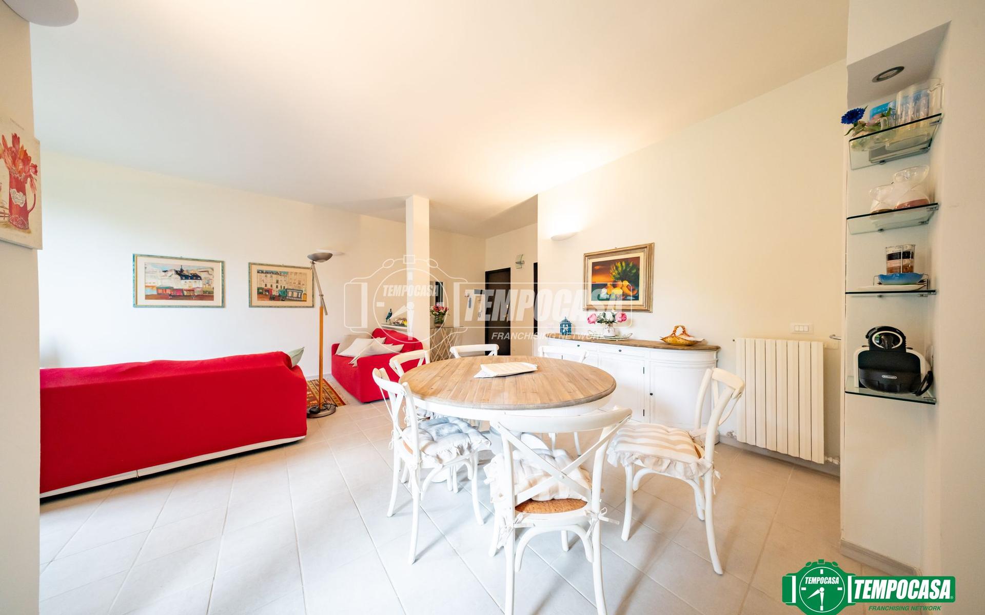 Trilocale in Via al Castello 33, Lesa