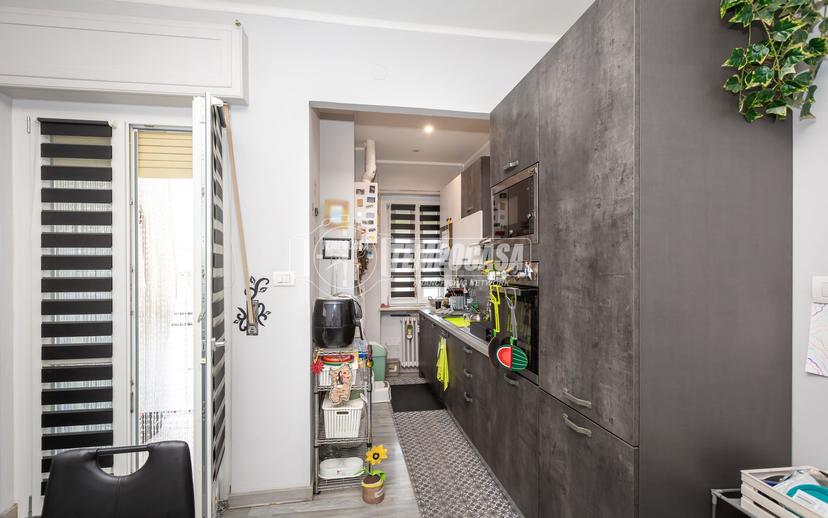 Trilocale in Viale Regina Elena 102, Fossano — foto 2 di 5