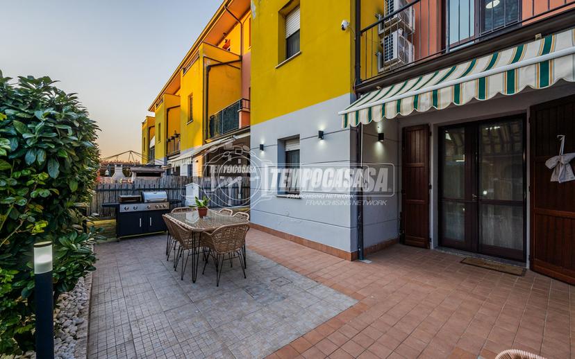 Trilocale in Via per Riolo 62, Castelfranco Emilia — foto 3 di 5