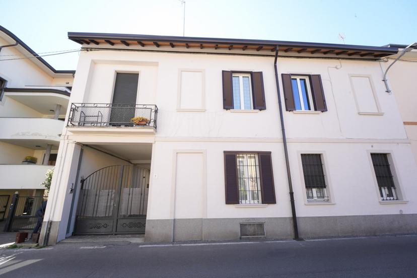 Trilocale in Via Adua 7, Biassono — foto 2 di 5