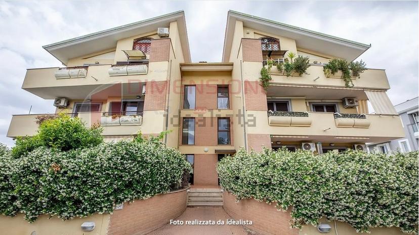 Bilocale in Via Roccaspinalveti, Roma