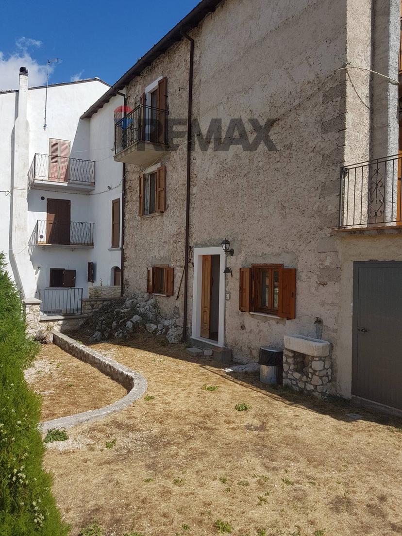 Casa indipendente in Via della Pineta 25, Castel del Monte — foto 5 di 5
