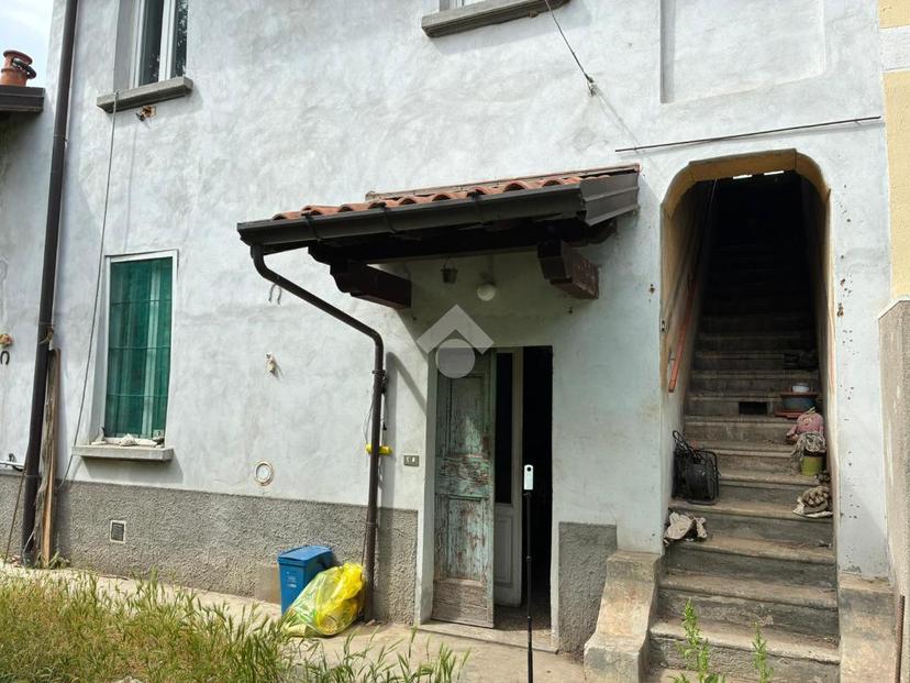 Casa indipendente in Via B. Croce 42, Corbetta
