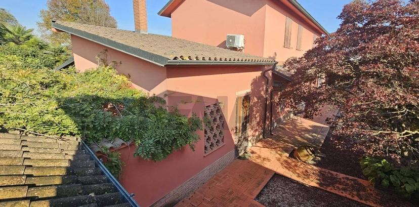 Villa in Frazione Pantiara 2, Borghetto Lodigiano — foto 4 di 5