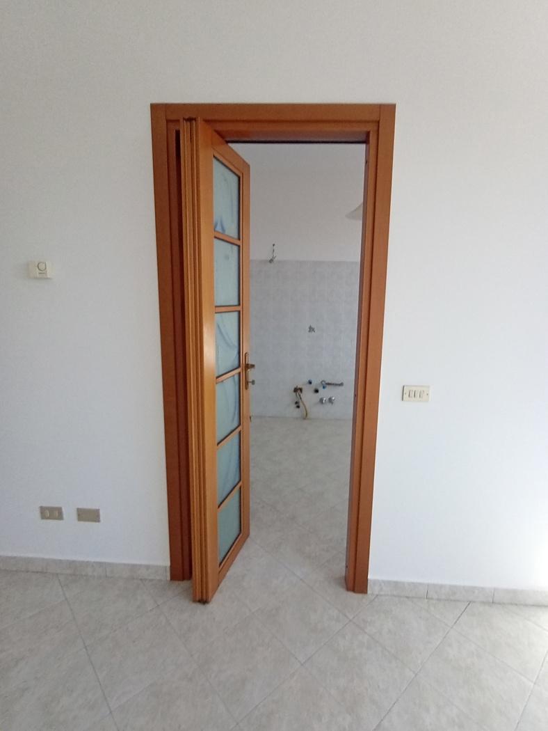 Trilocale in Via Grossi 1, Busto Garolfo — foto 5 di 5