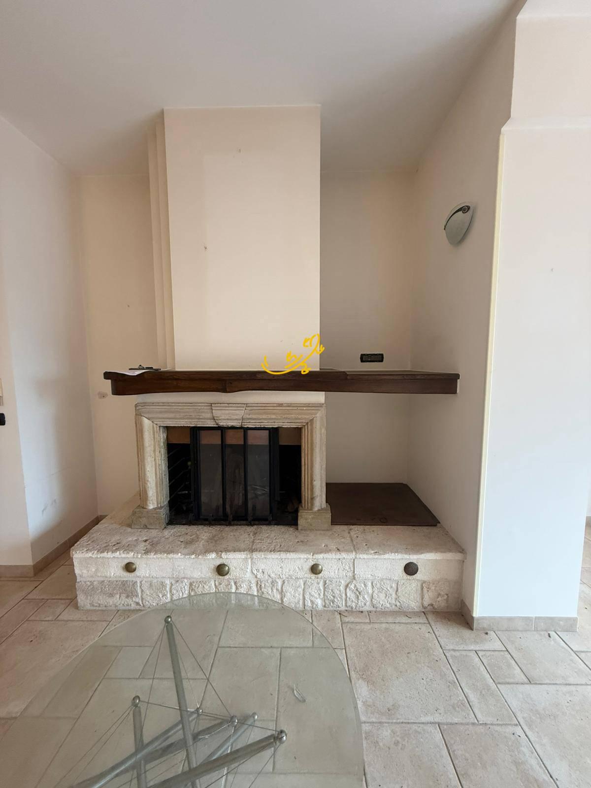Villa in Piazza Luigi Pirandello, Alberobello