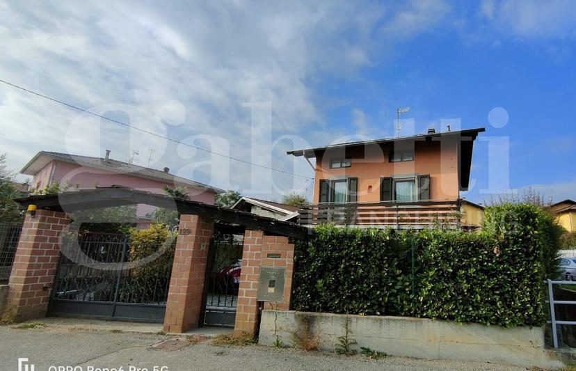 Casa indipendente in Via Imer Zona 129, Cossato — foto 3 di 5