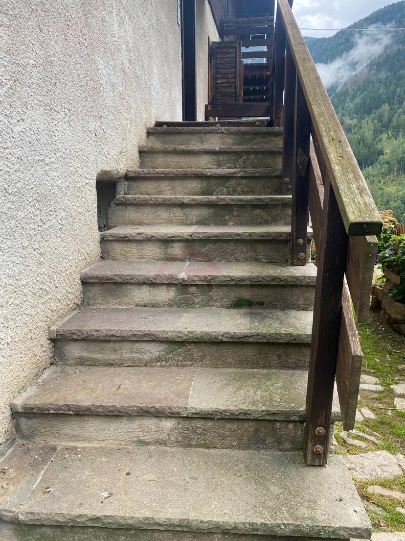 Trilocale, Segonzano