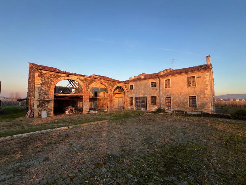 Casa colonica in Via Molino, 5, Lonigo — foto 3 di 5