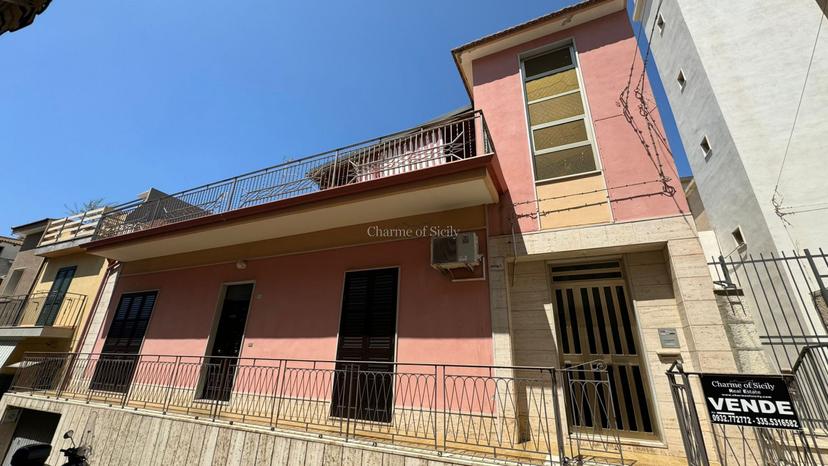 Casa indipendente in Via Roma, Pozzallo — foto 5 di 5