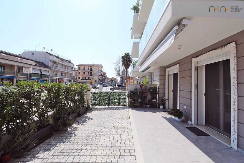 Bilocale in Corso Mazzini 193, San Benedetto del Tronto — foto 4 di 5