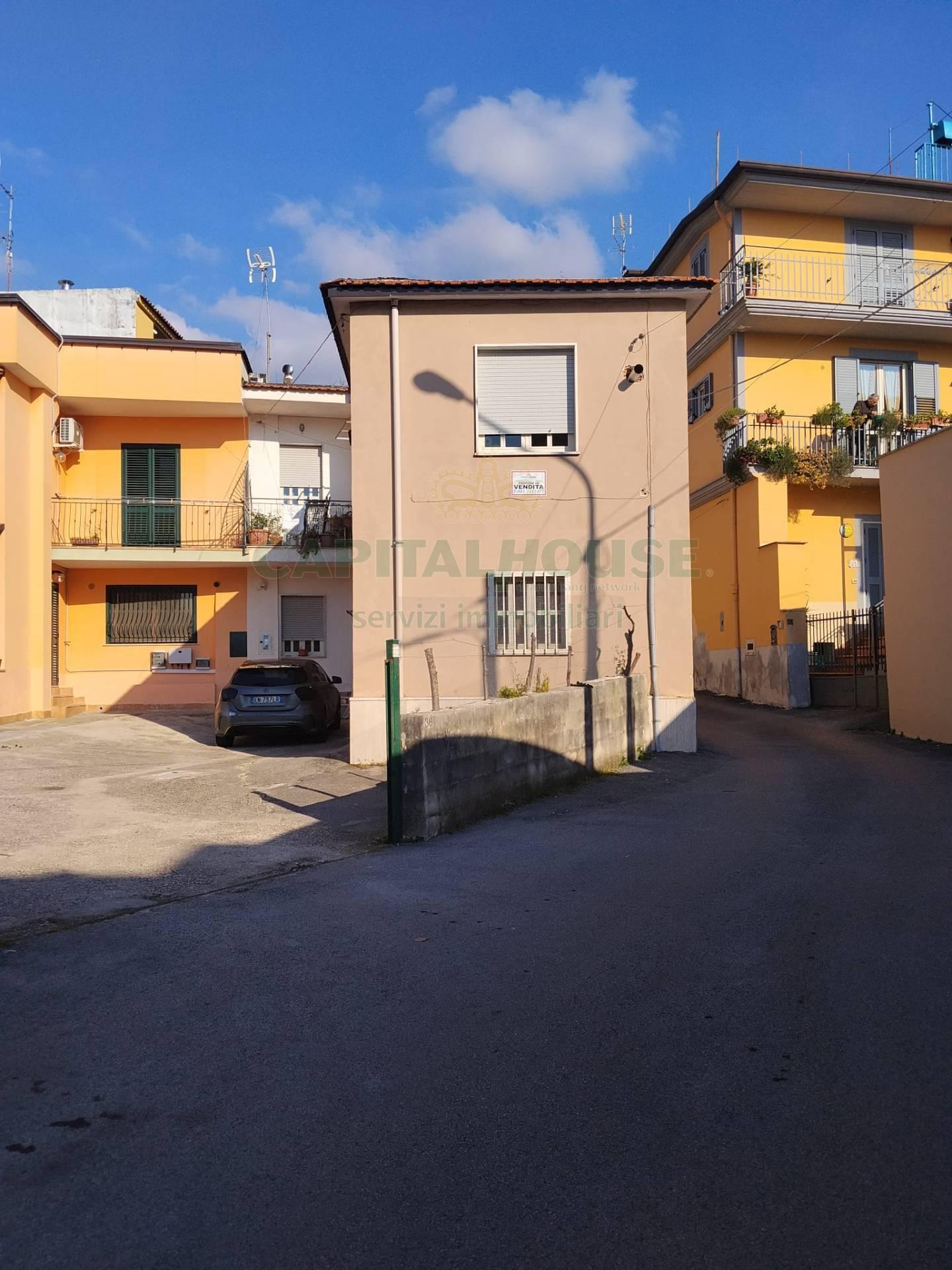 Casa indipendente in Sirignano, Sirignano