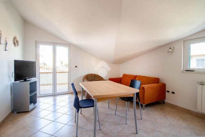 Trilocale in Via Bozzino 4, Roseto degli Abruzzi