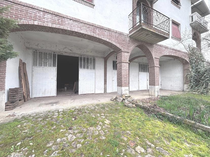 Villa a schiera in Via Ocrso Italia , Lugagnano Val d'Arda — foto 2 di 5