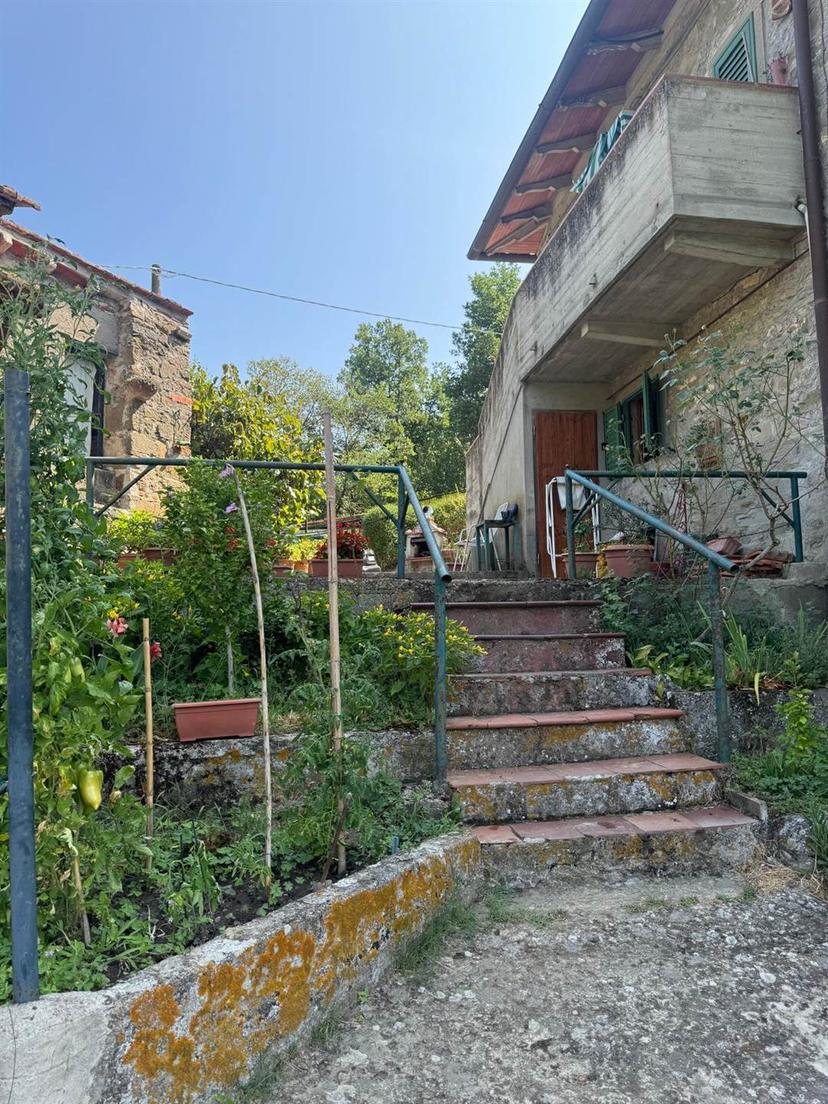 Casa colonica in Via Casa Baldini, Londa — foto 5 di 5