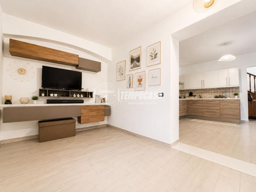 Casa indipendente in Strada Vecchia Livorno, Cigliano — foto 2 di 5