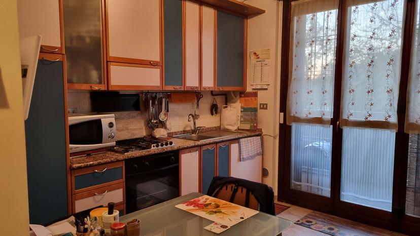 Bilocale in Via Dolomiti 14, Brugherio — foto 2 di 5