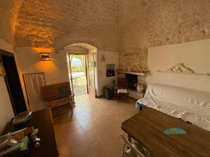 Casale in Contrada Ulmo, Ceglie Messapica — foto 5 di 5