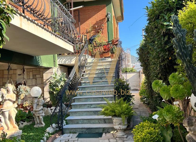 Villa in Via Toscana, Casagiove — foto 4 di 5