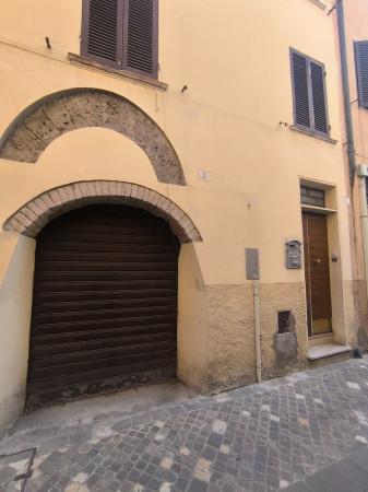 Terratetto unifamiliare in Via Madonna del Giglio, Foligno