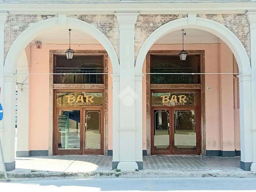 Appartamento in Spoleto Piazza della Vittoria 22, Spoleto — foto 2 di 5