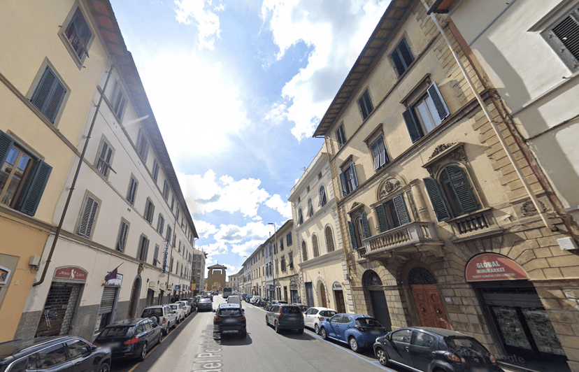 Trilocale in Via del Ponte alle Mosse, Firenze