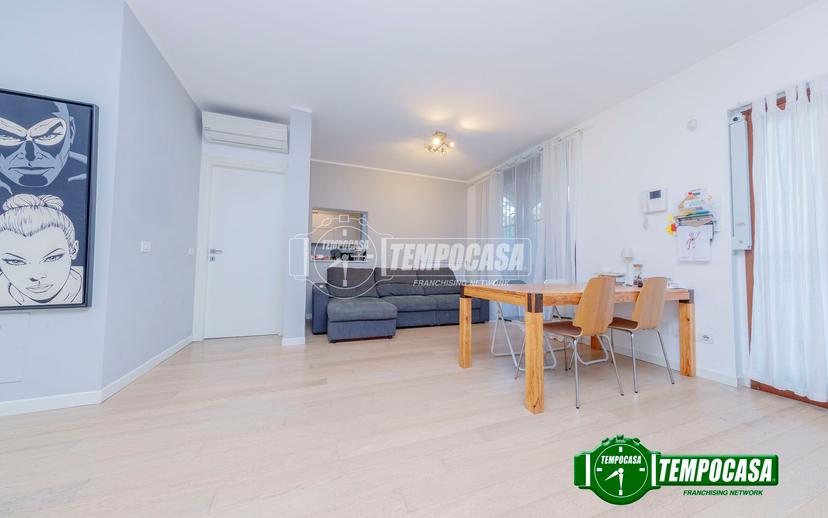 Villa a schiera in Via 2 Giugno, Casorate Primo — foto 3 di 5