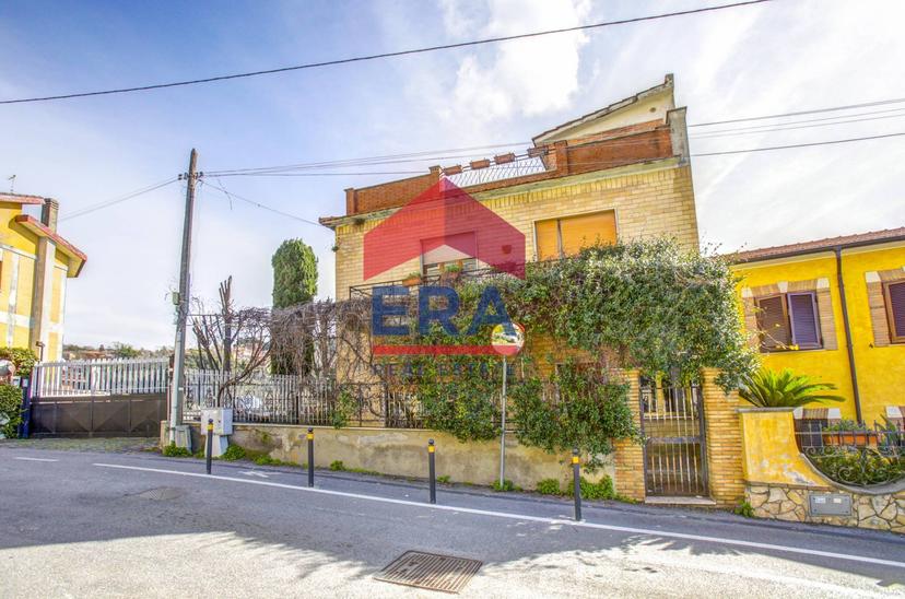 Villa in Strada Nuova 116, Ariccia — foto 3 di 5