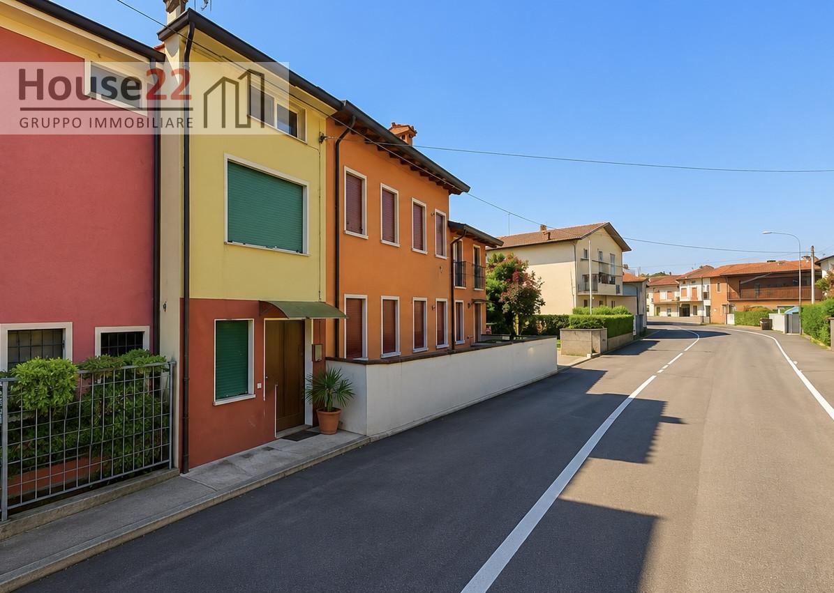 Villa a schiera, Caldogno