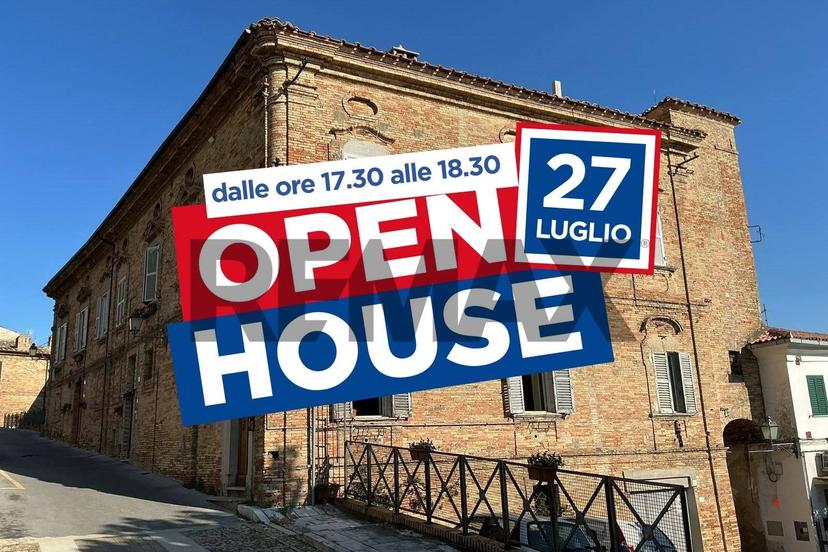 Appartamento in Via Guglielmo Marconi 2, Loreto Aprutino — foto 2 di 5