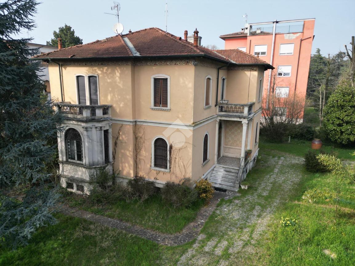 Villa in Via Magenta 8, Manerbio