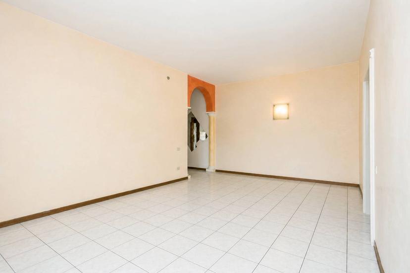 Trilocale in Via Gramsci 22, Capriate San Gervasio — foto 4 di 5
