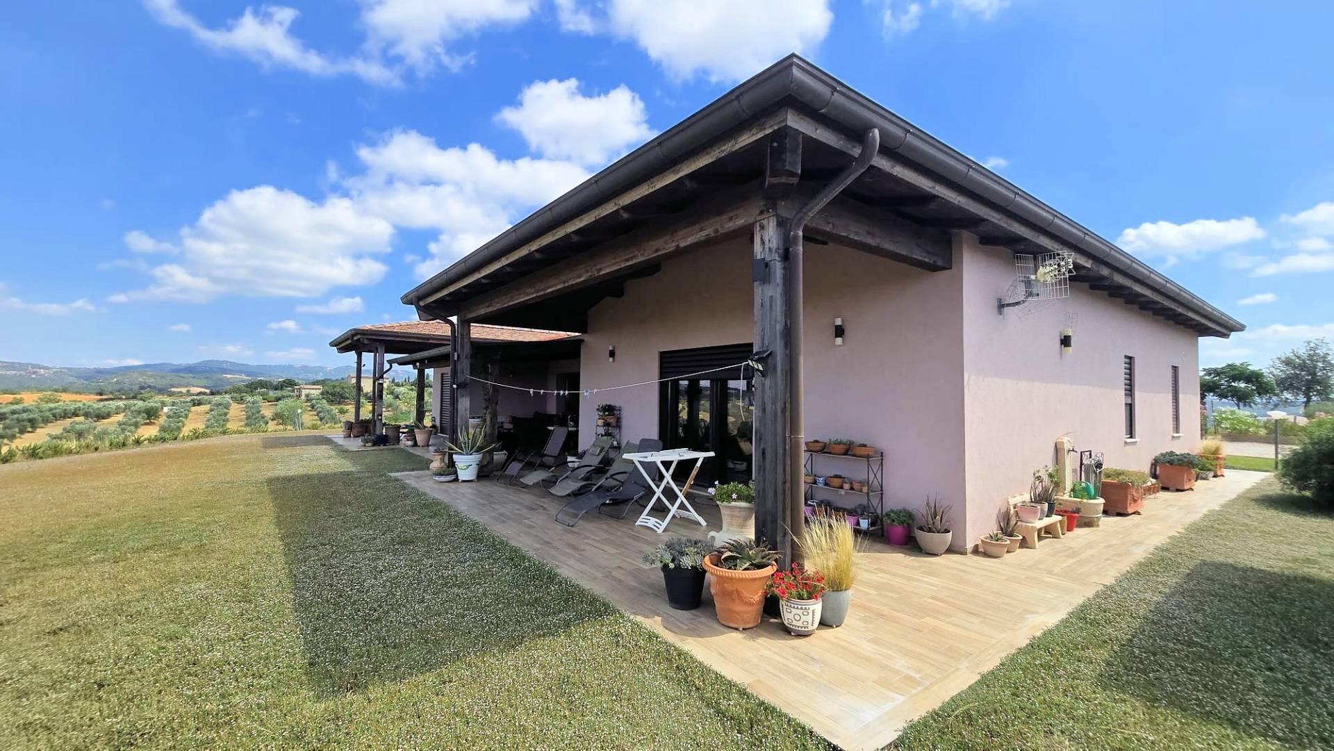 Villa in Zona Colle di Lupo, Magliano in Toscana