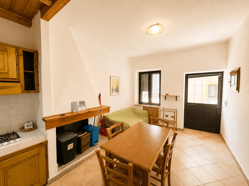 Casa indipendente in Via Nazionale, Posada — foto 3 di 5
