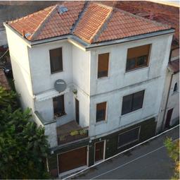 Villa in Via Andrea Moretti, Pietra de' Giorgi