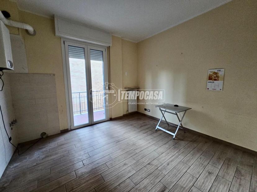 Quadrilocale in Via Giovanni Battista Lulli, Reggio nell'Emilia — foto 3 di 5