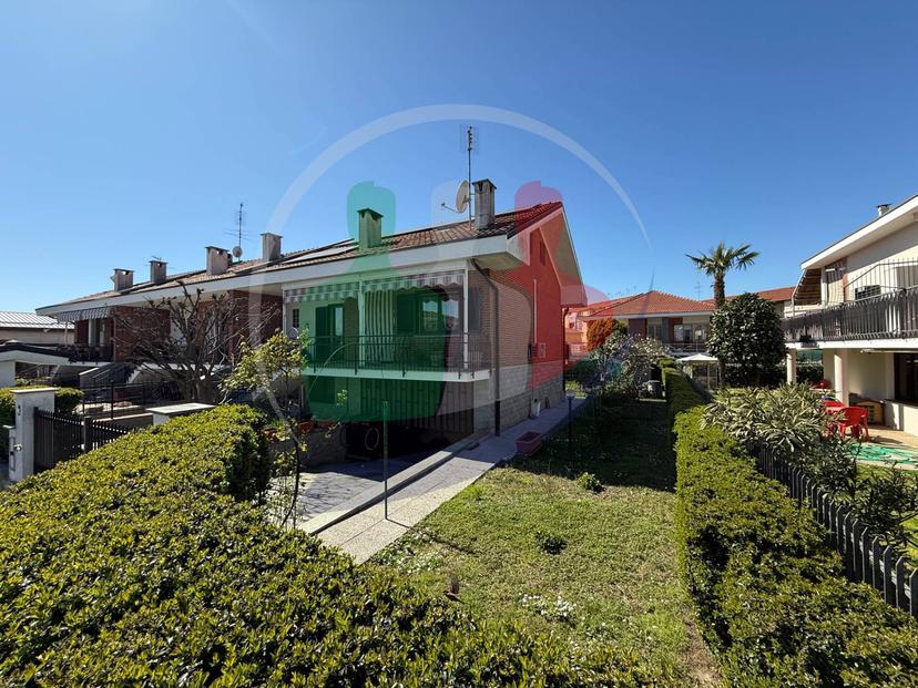Villa a schiera in Via Einaudi 10, None — foto 3 di 5