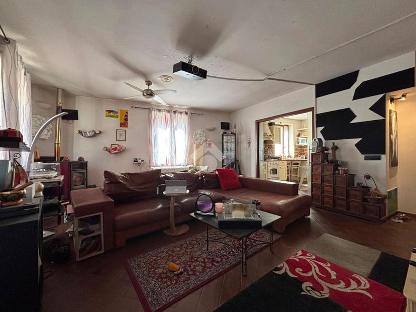 Casa indipendente in Via Porta Rocca 13, Rivolta d'Adda