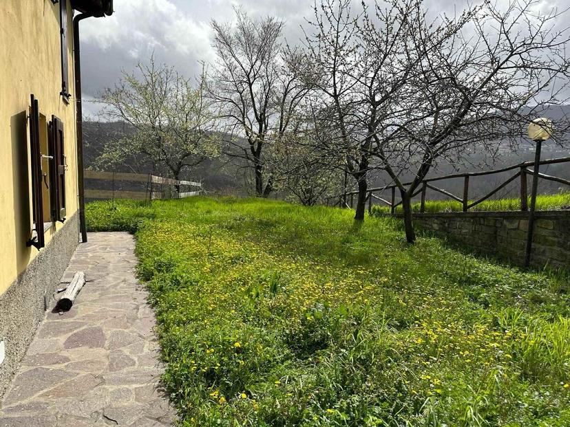Terratetto in Via Poggio, Camugnano — foto 3 di 5