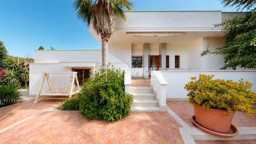 Villa in Viale Carbonelli, Conversano — foto 5 di 5