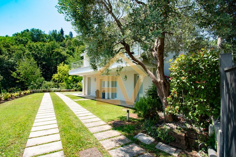 Villa in Via Bocca di Croce 11, Salò — foto 2 di 5