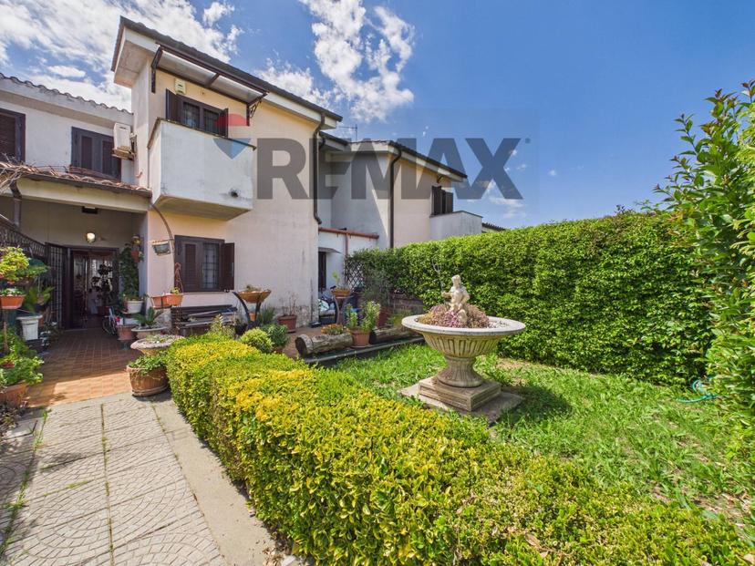 Villa a schiera in Via delle Viole 30, Sutri — foto 2 di 5