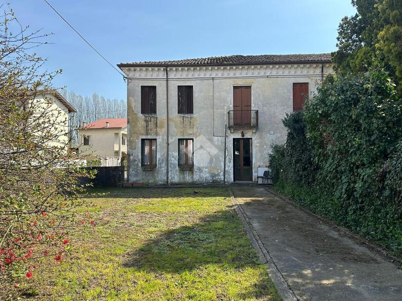 Villa in Via Caprera 17, Dueville — foto 2 di 5